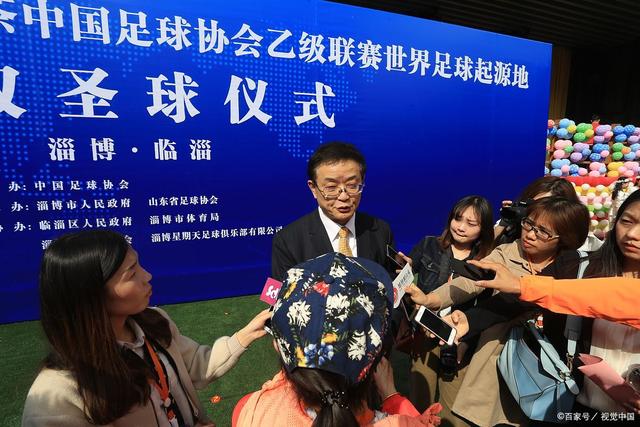 邓弗里斯：我现在不能谈皇马这个话题 国米时光令我骄傲